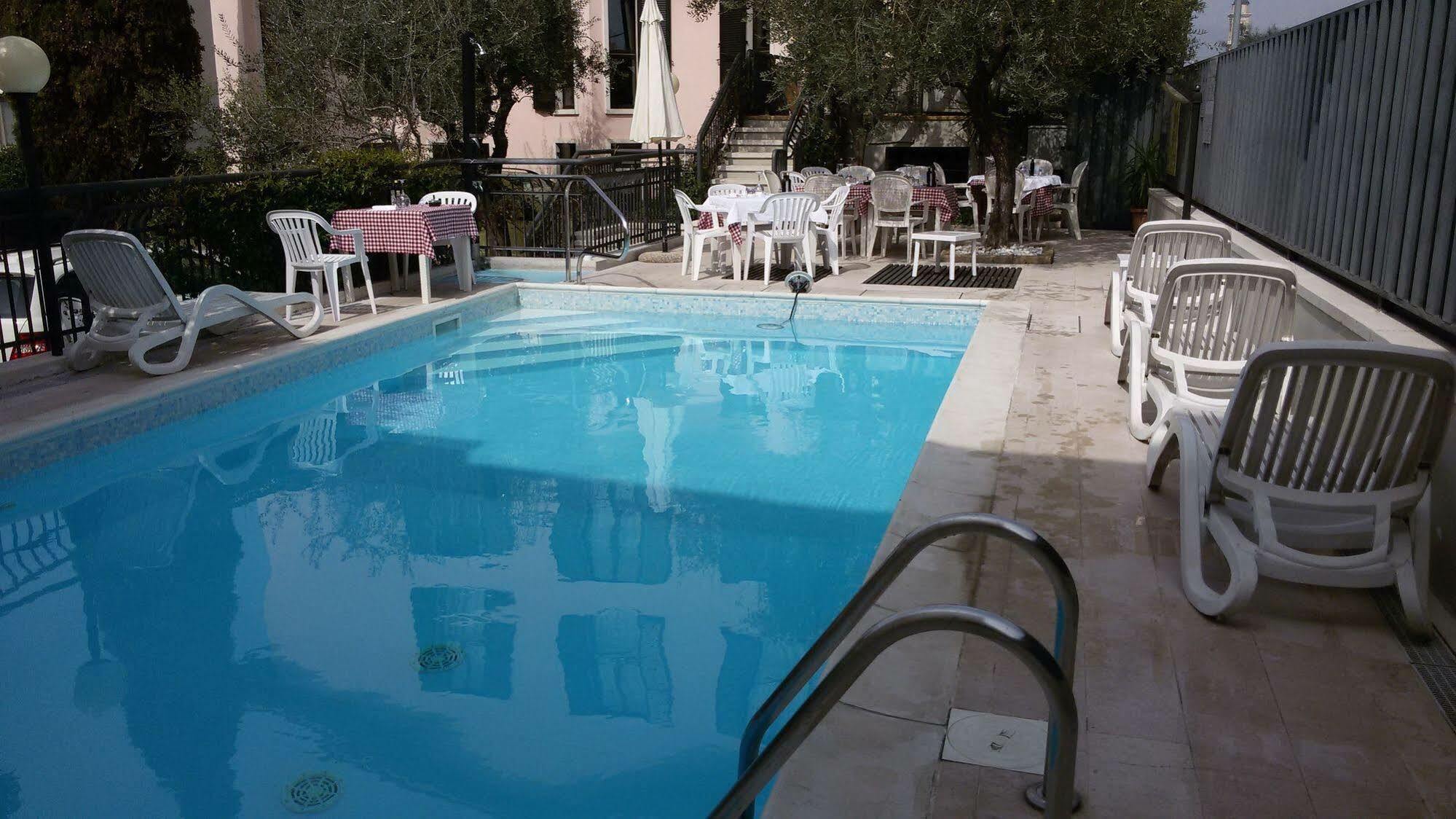 Hotel Santa Maria - Bardolino Town Center Hotel 2*