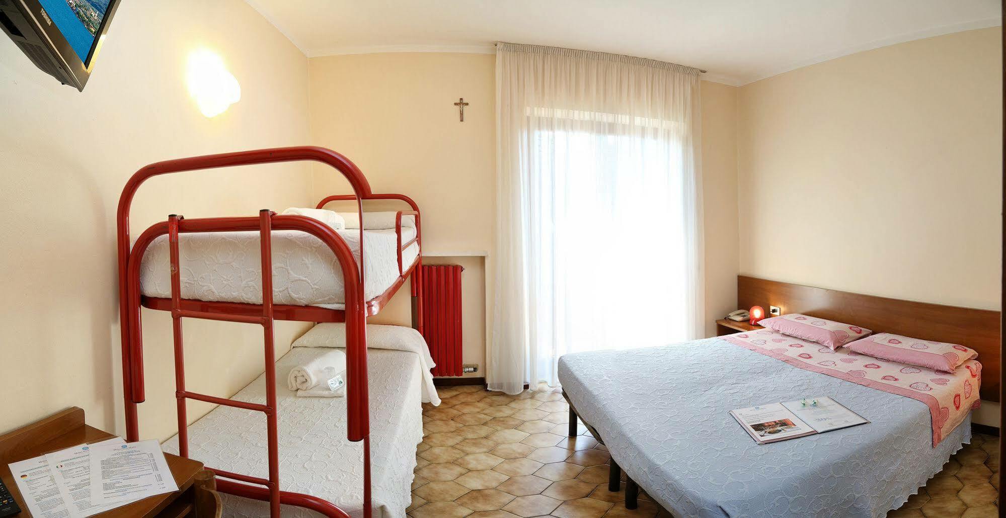 Hotel Santa Maria - Bardolino Town Center Hotel Bardolino